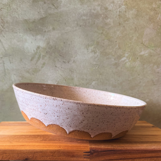 9" Scallop Serving Bowl