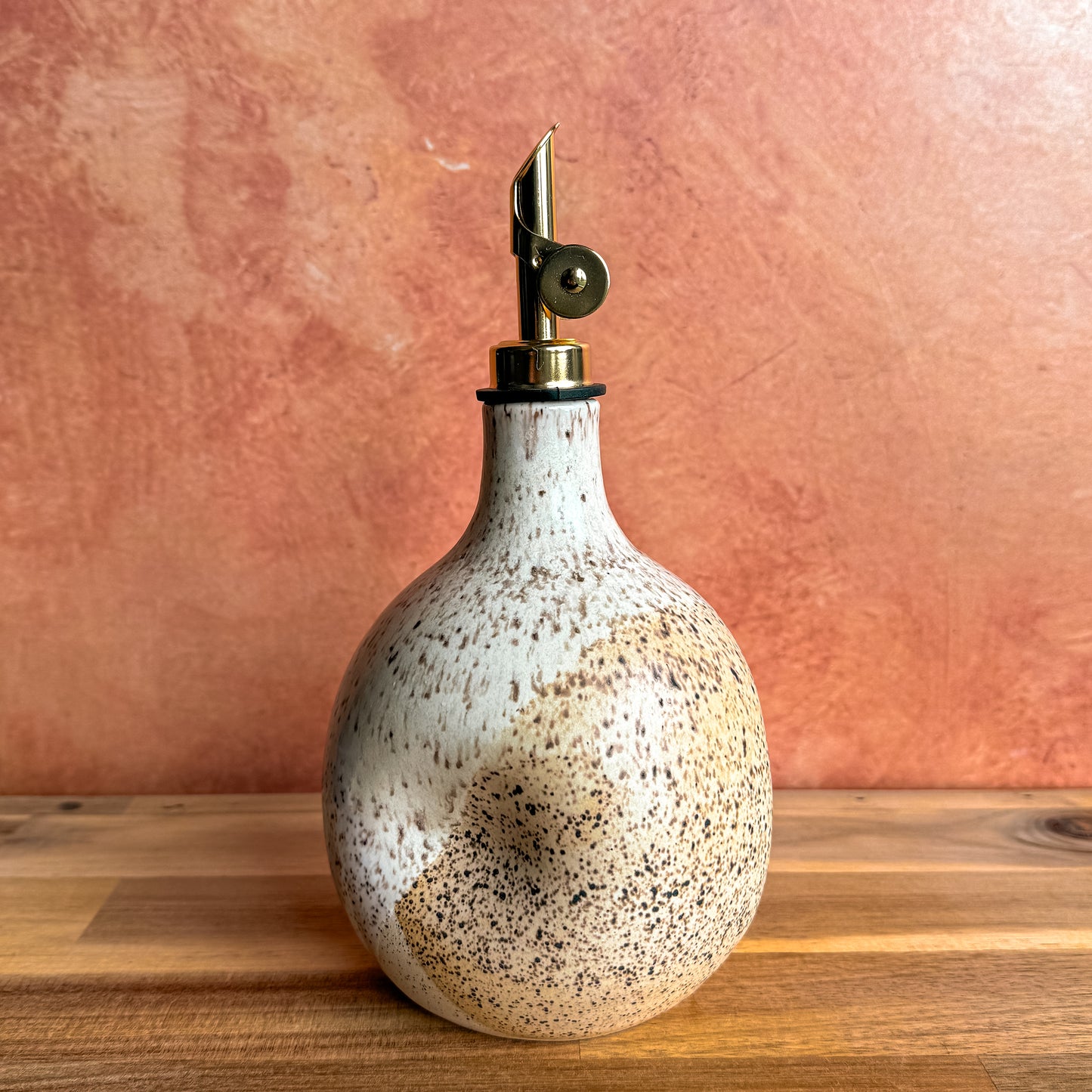 16oz Speckled Butter Yellow & White Oil Bottle