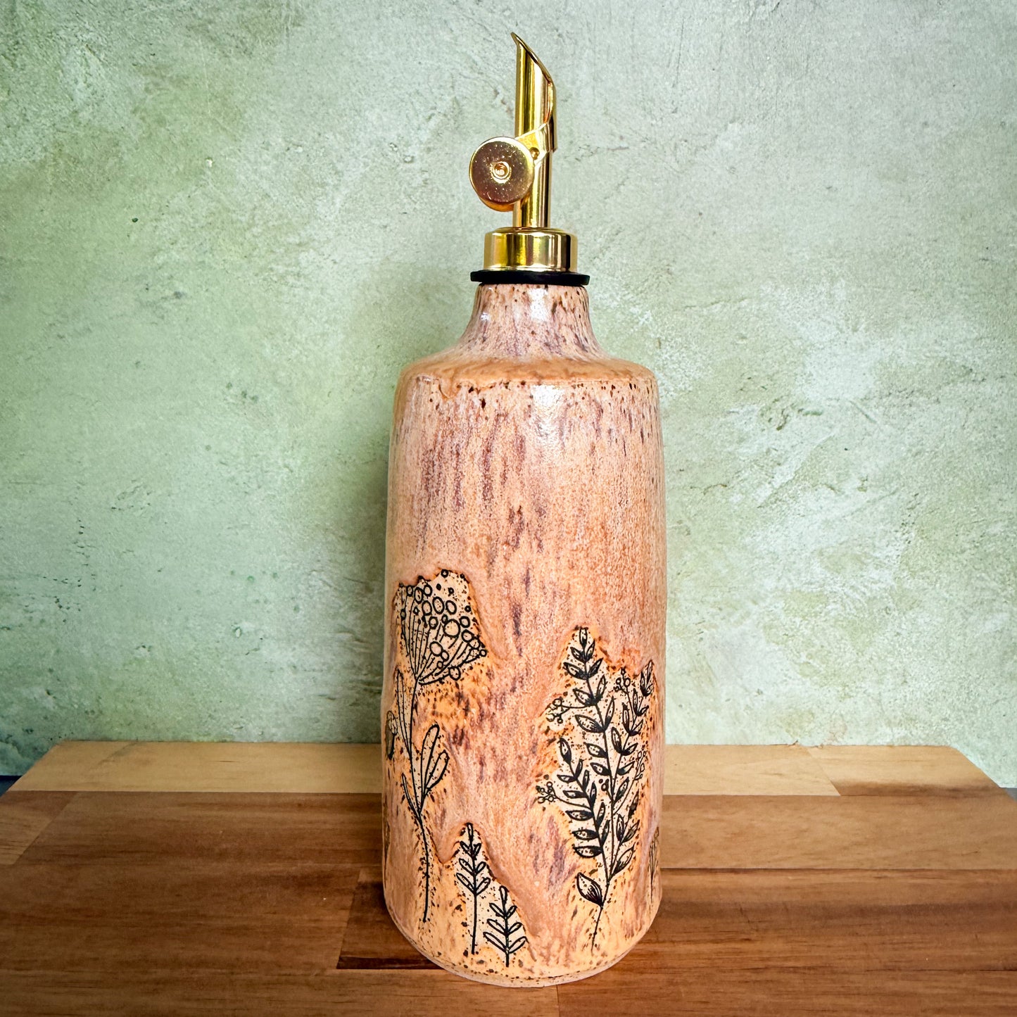 16oz Butter Yellow Wildflower Oil Bottle