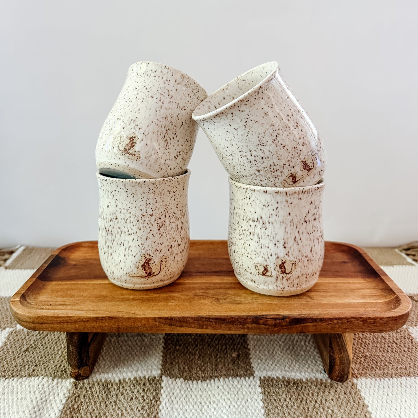 Speckled Mouse Thumb Tumbler
