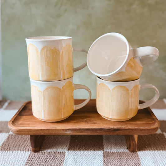 10oz Yellow Stripe Mug